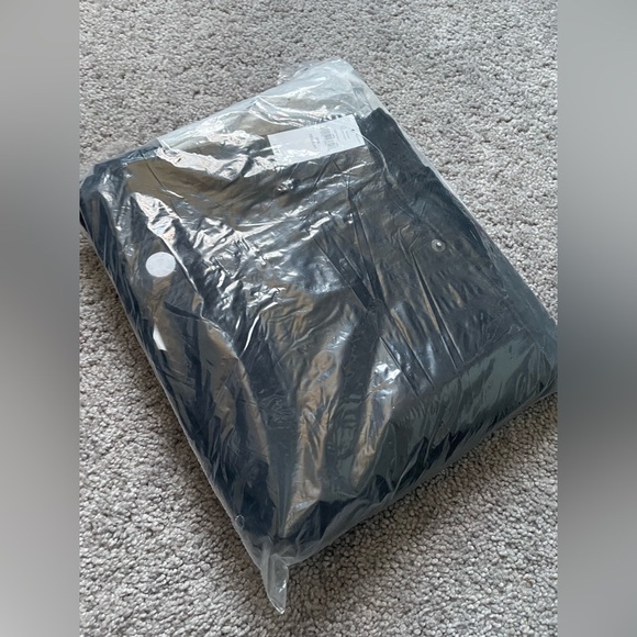 GAP Women's Black Boot Cut Jeans - Picture 2 of 4